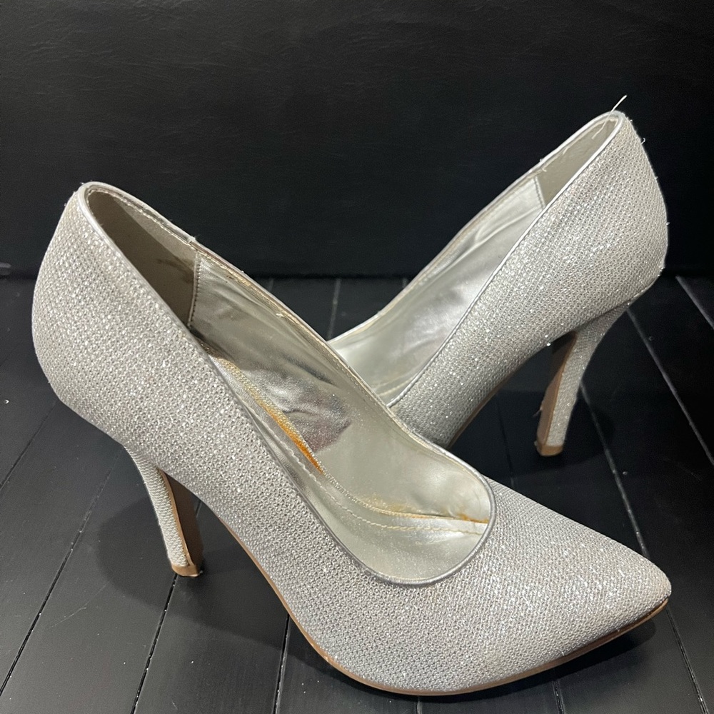 Silver Night out pumps